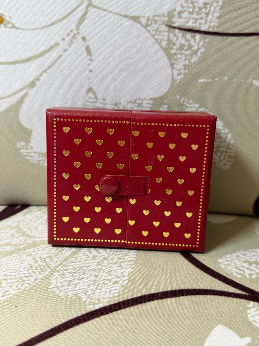 Red Heart-Print Jewelry Box with Gold Accents